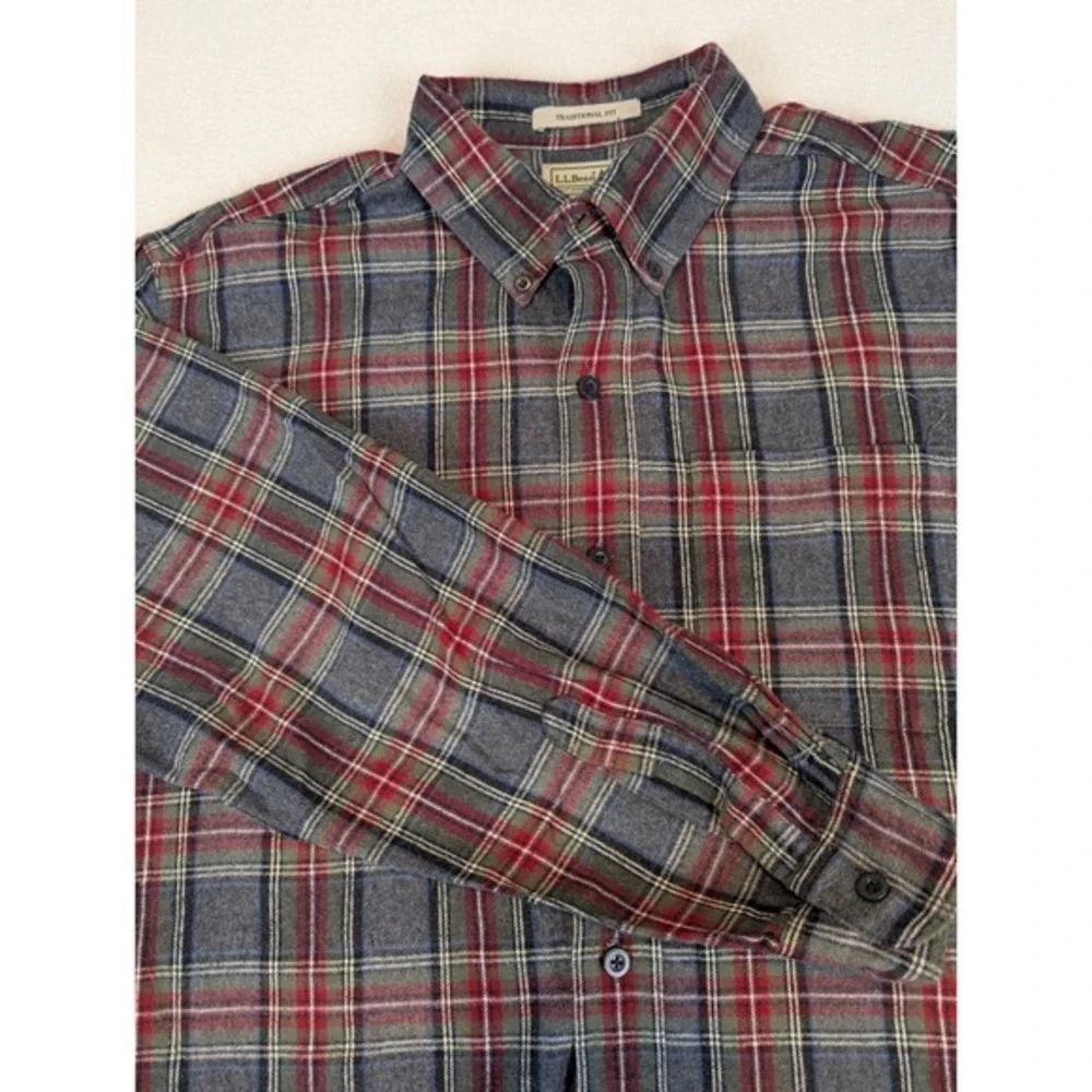 LL Bean Traditional Fit Plaid Flannel Button‎ Down Shirt Men Red Green Gray Work